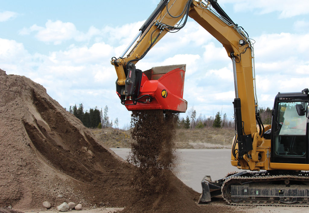 ALLU-screening-DL-bucket-for-Biomass-and-Composting